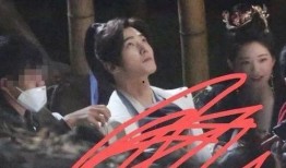 暗黑爆料最新视频更新 赵露思说未来能拍戏就拍 吃瓜爆料每日大赛最新动态,专注拍戏，吃瓜大赛最新动态揭晓